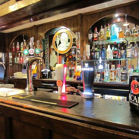 The Grail Court Hotel Burton-upon-Trent Eksteriør billede