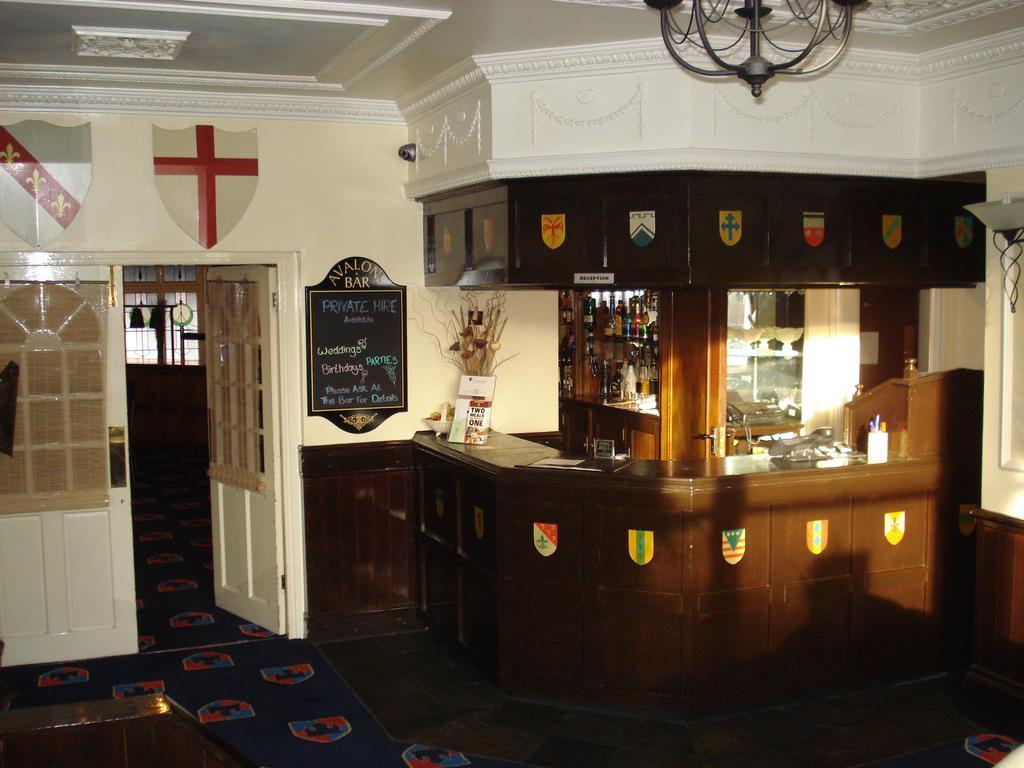 The Grail Court Hotel Burton-upon-Trent Eksteriør billede